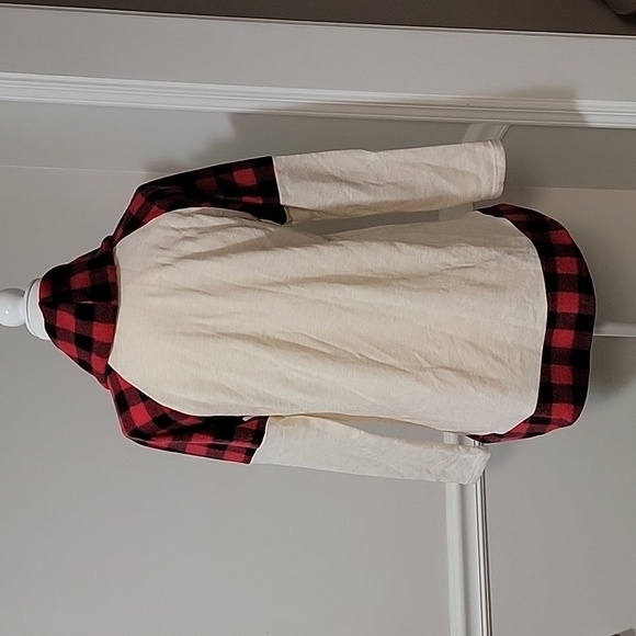 Hailey & Co. Colorblock Cowl Neck Top - Picture 8 of 9